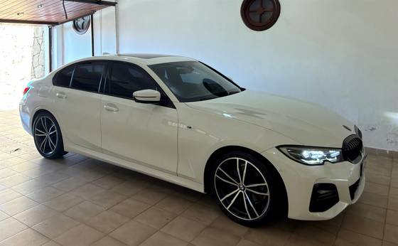 BMW 320i 2.0 16V TURBO GASOLINA M SPORT AUTOMÁTICO BMW 320i 2.0 16V TURBO GASOLINA M SPORT AUTOMÁTICO
